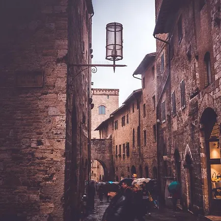 Via Taddea Florenz