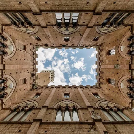 Apartment Via Taddea Florenz